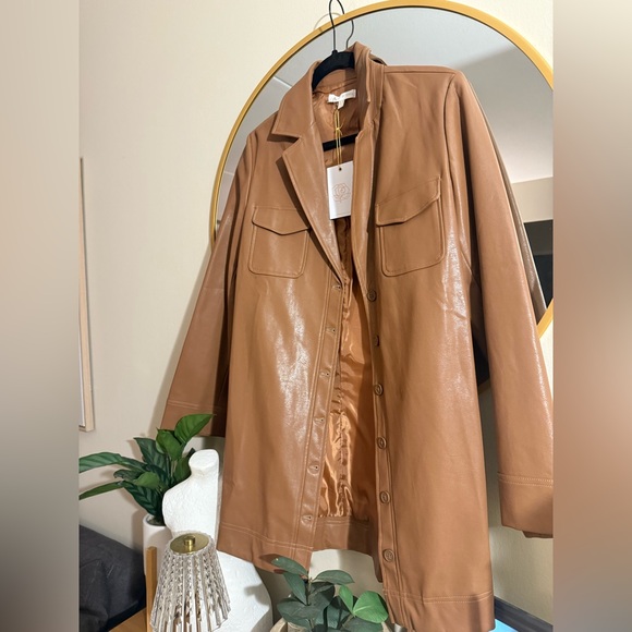 Backyard Roses Western Ranger Faux Leather Jacket Size Small NWT + belt - Picture 14 of 14